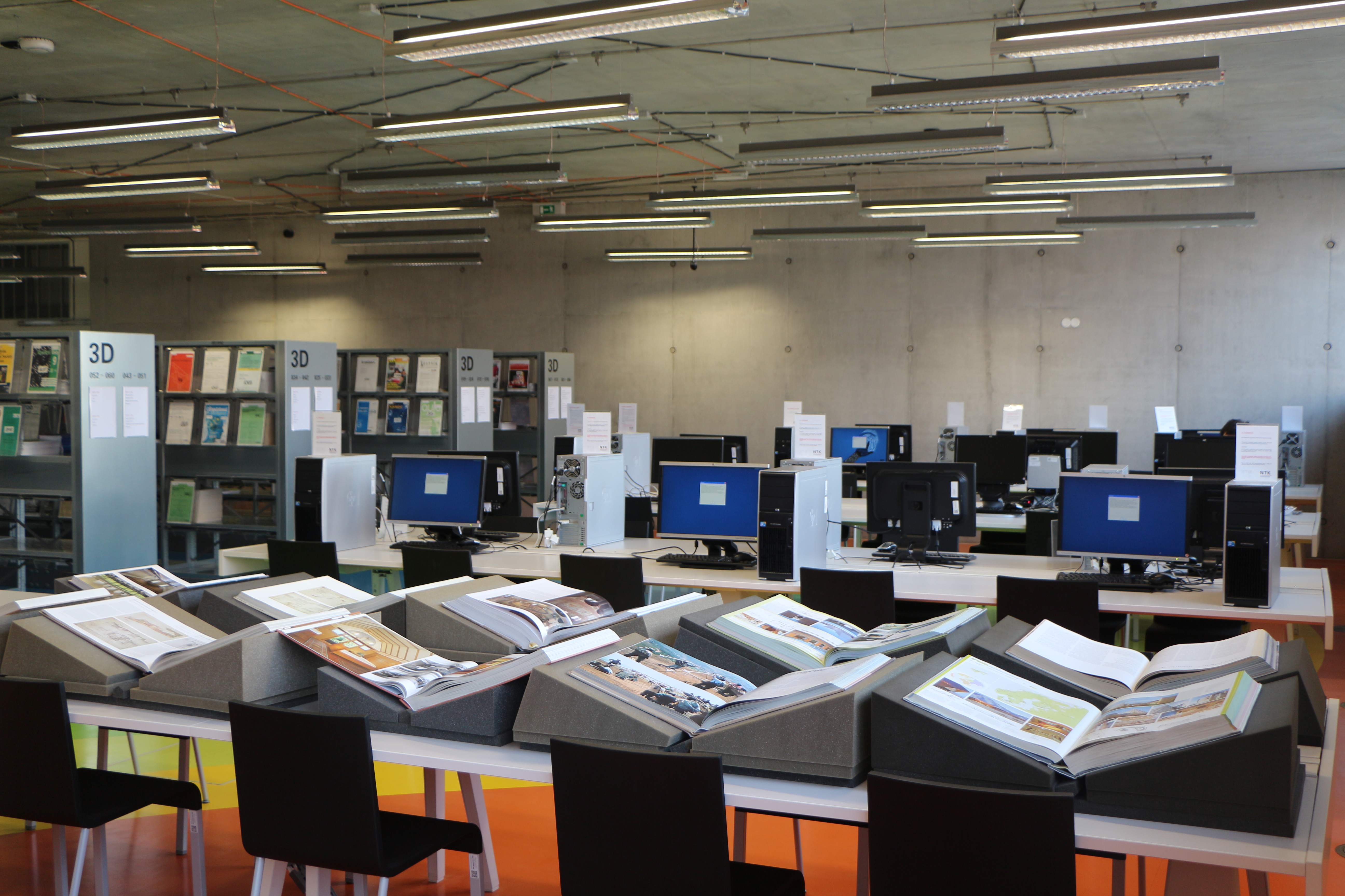 Photo: Periodical reading room